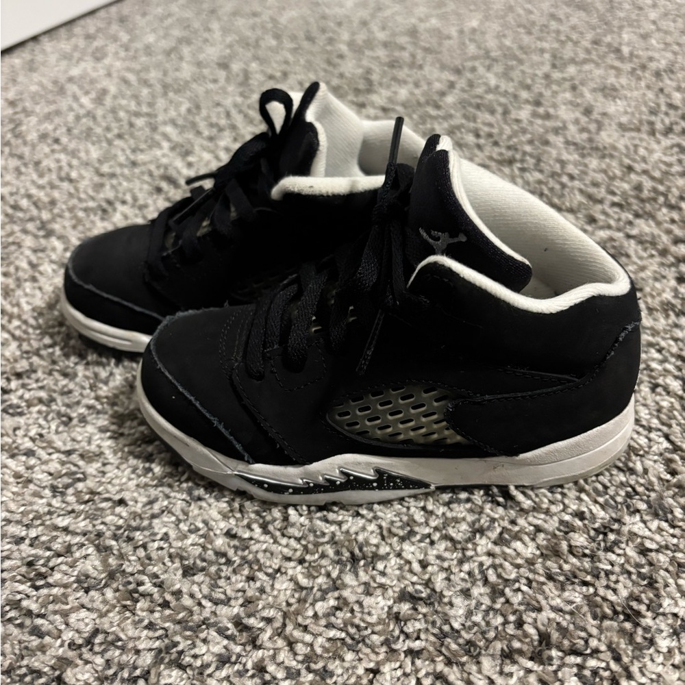 Air Jordan 5 Retro 'Oreo' size 9c